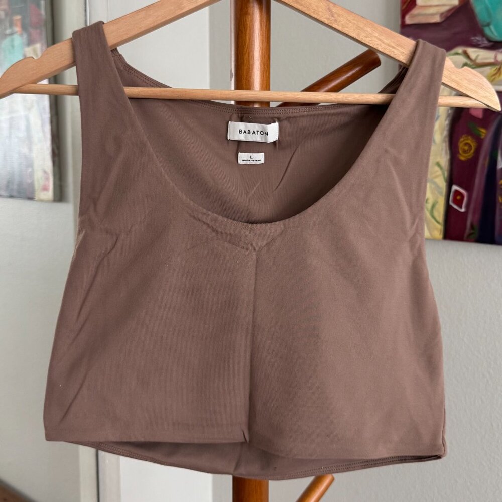 Babaton - Contour Cropped Scoopneck Tank in Taupe